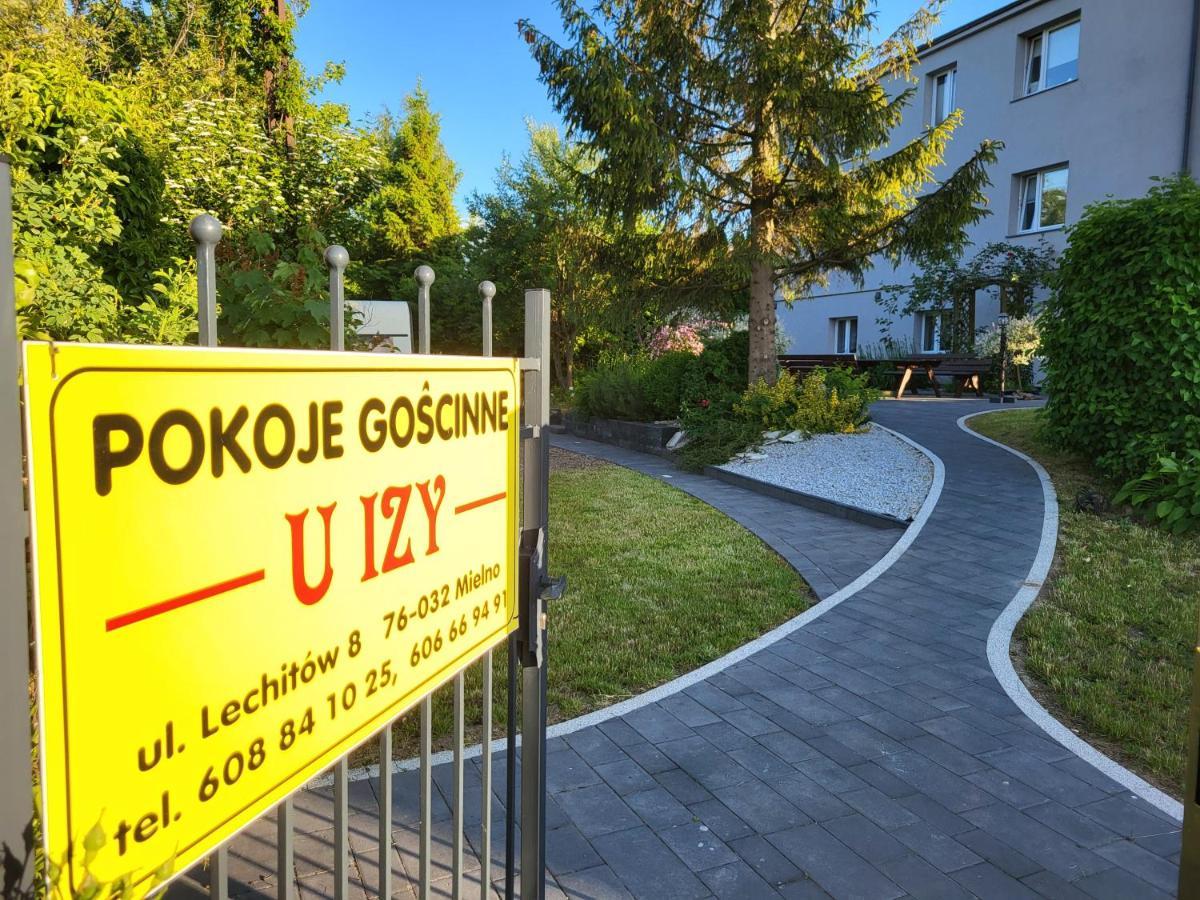 "U Izy" Pokoje Goscinne I Przyczepy Campingowe Мєлно Екстер'єр фото
